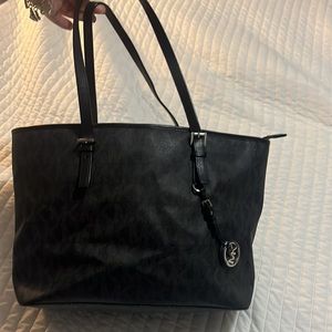 Michael Kors Tote
